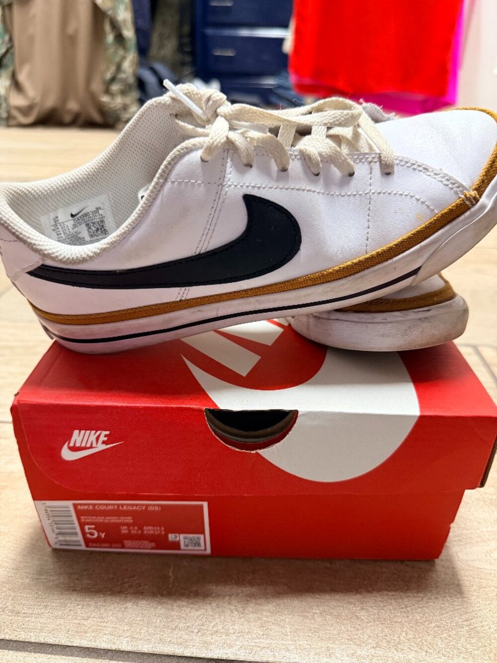Nike Legacy Court Sneakers
